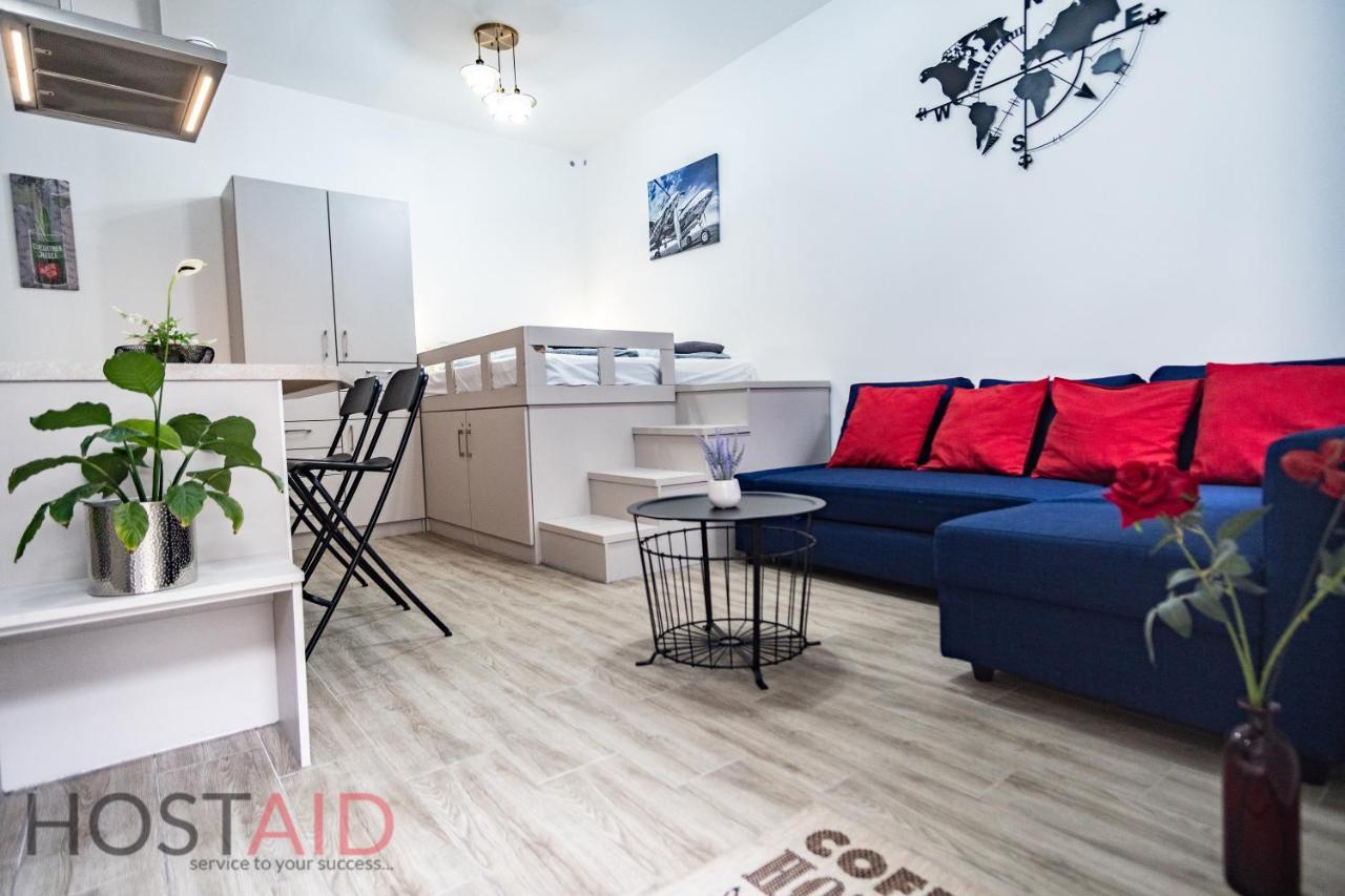 B17 Apartment - Hostaid Budapeşte Dış mekan fotoğraf