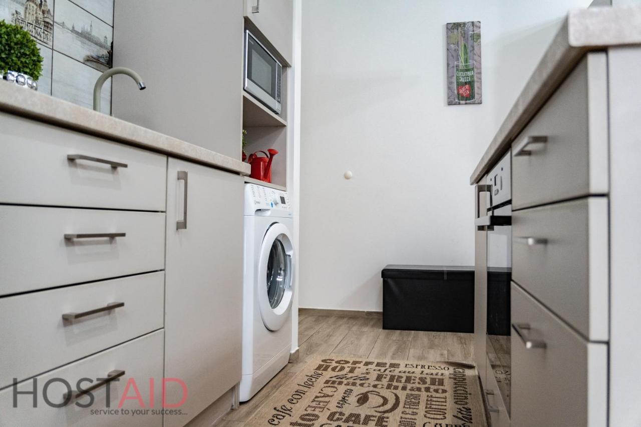 B17 Apartment - Hostaid Budapeşte Dış mekan fotoğraf