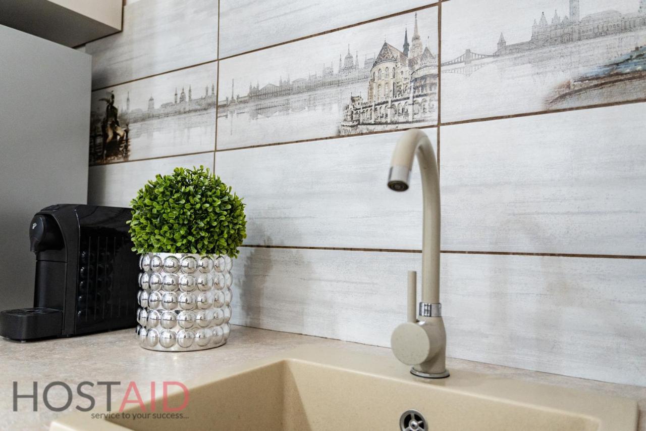 B17 Apartment - Hostaid Budapeşte Dış mekan fotoğraf